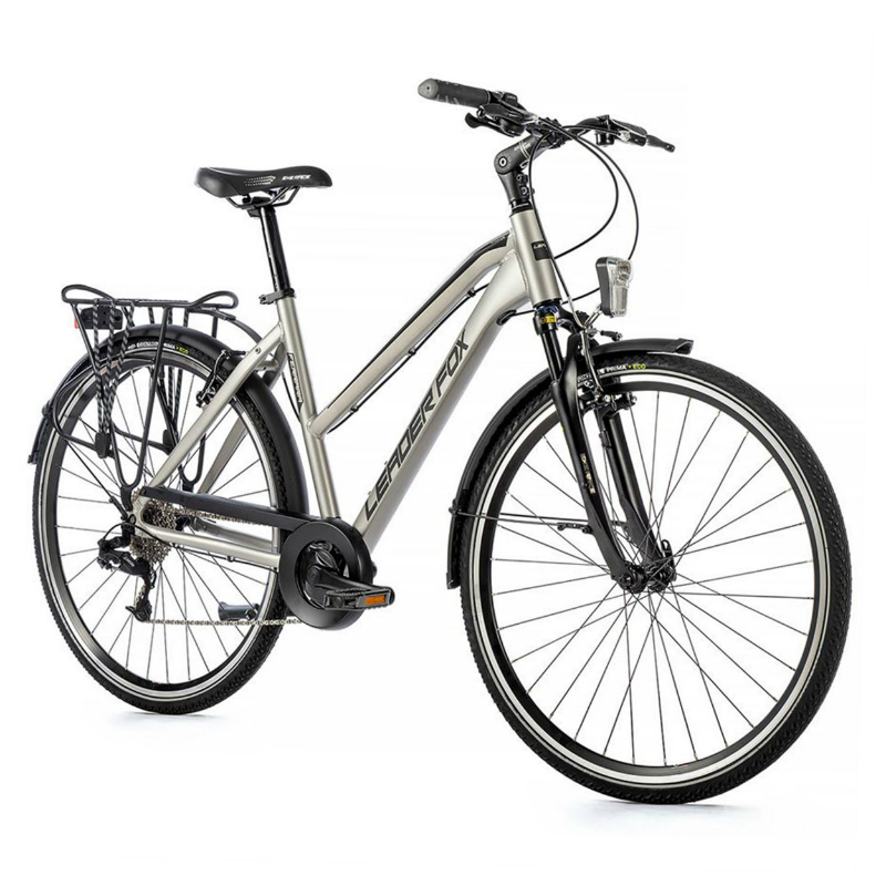 VELO MUSCULAIRE CITY BIKE 28 LEADER FOX FERRARA FEMME ARGENT 8V CADRE 16,5 POUCES (TAILLE ADULTE 160 à 168 CM)