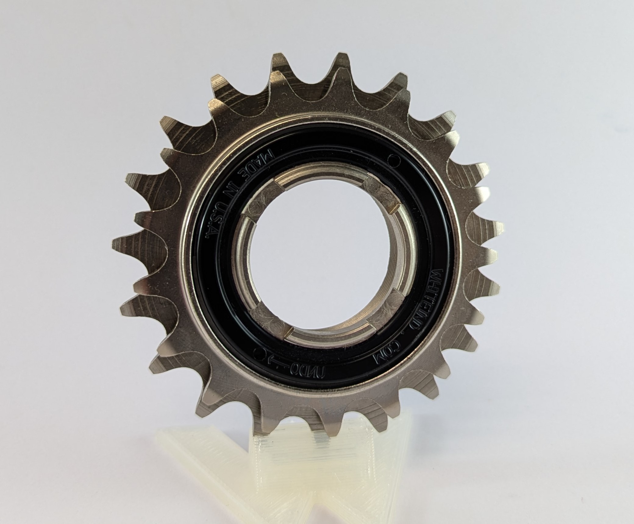 WHITE INDUSTRIES SINGLESPEED DOUBLE FREEWHEEL HIGH ENGAGEMENT, 3/32", 20/22 Z., STEEL/BLACK WHITE INDUSTRIES SINGLESPEED DOUBLE FREEWHEEL HIGH ENGAGEMENT, 3/32", 20/22 Z., STEEL/BLACK