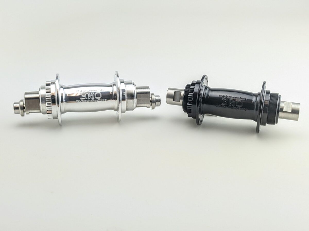 WHITE INDUSTRIES ENO HUB REAR, 130MM BOLT-ON, FIX/FREE, 32 H., POLISHED SILVER