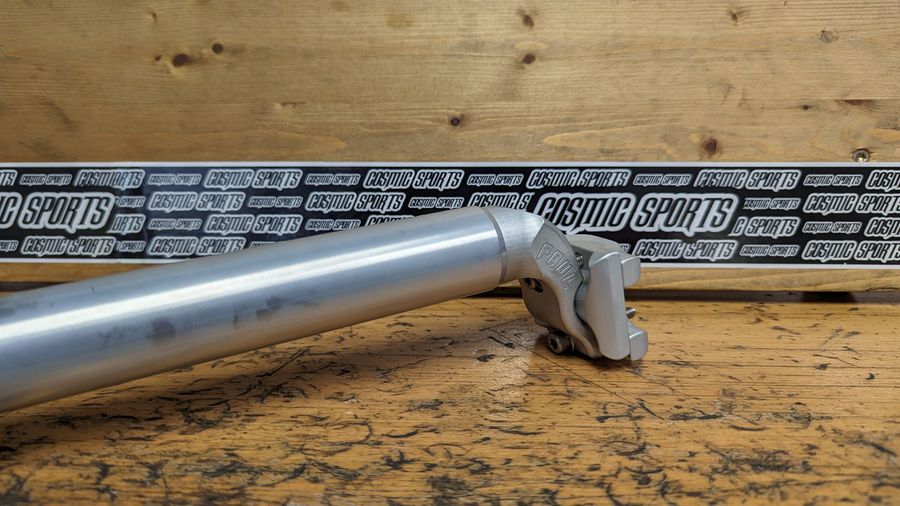 PAUL COMPONENT TALL & HANDSOME POST, 30.9MM, 360MM, 26MM, 7X7MM RAILS, SILVER