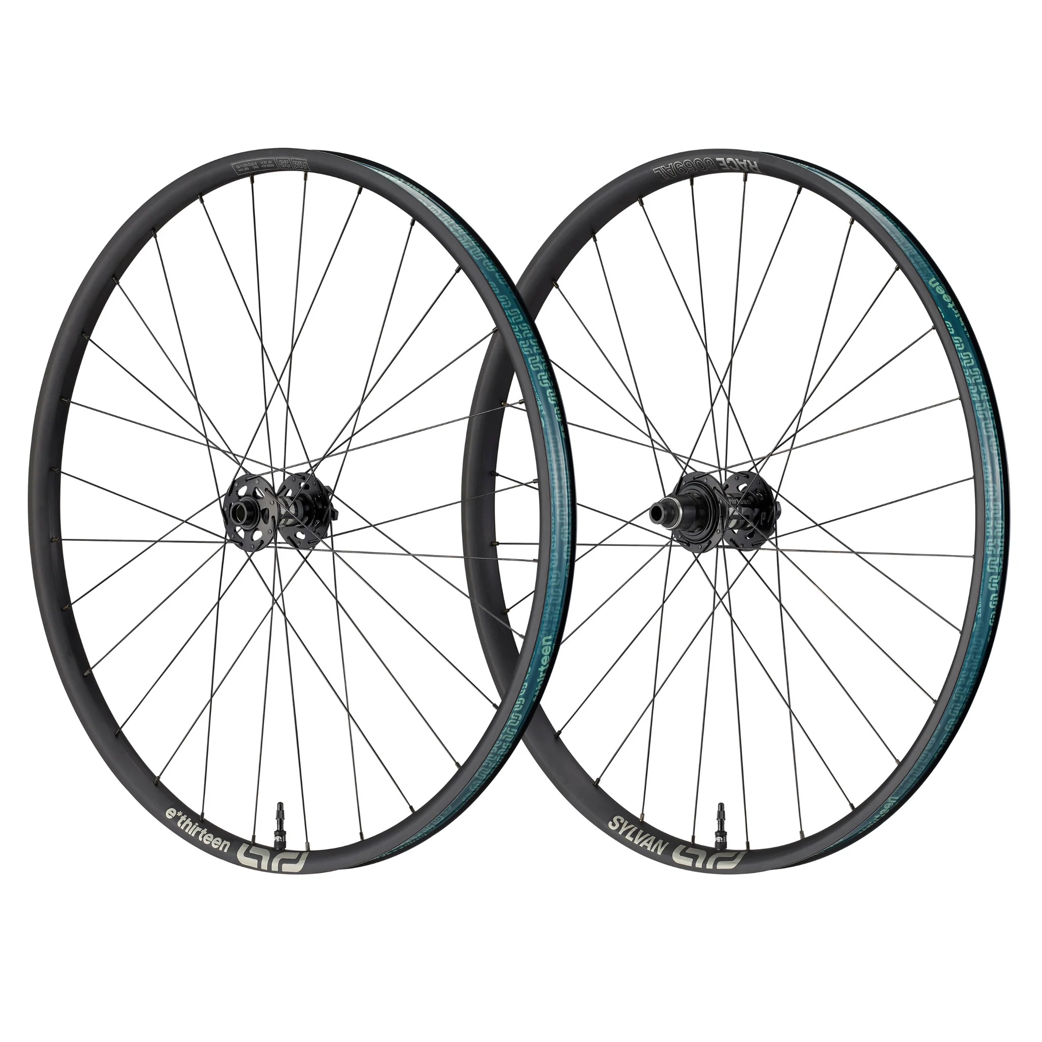E*THIRTEEN SYLVAN TR RACE BOOST WHEEL FW, 29", 110X15MM, 28 H., 30MM, BLACK E*THIRTEEN SYLVAN TR RACE BOOST WHEEL FW, 29", 110X15MM, 28 H., 30MM, BLACK