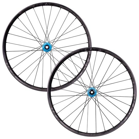 CHRIS KING MTN30 TUBELESS READY WHEELSET, 29", STAINLESS STEEL-BEARINGS, 28L., CHRIS KING MTN30 TUBELESS READY WHEELSET, 29", STAINLESS STEEL-BEARINGS, 28L.,