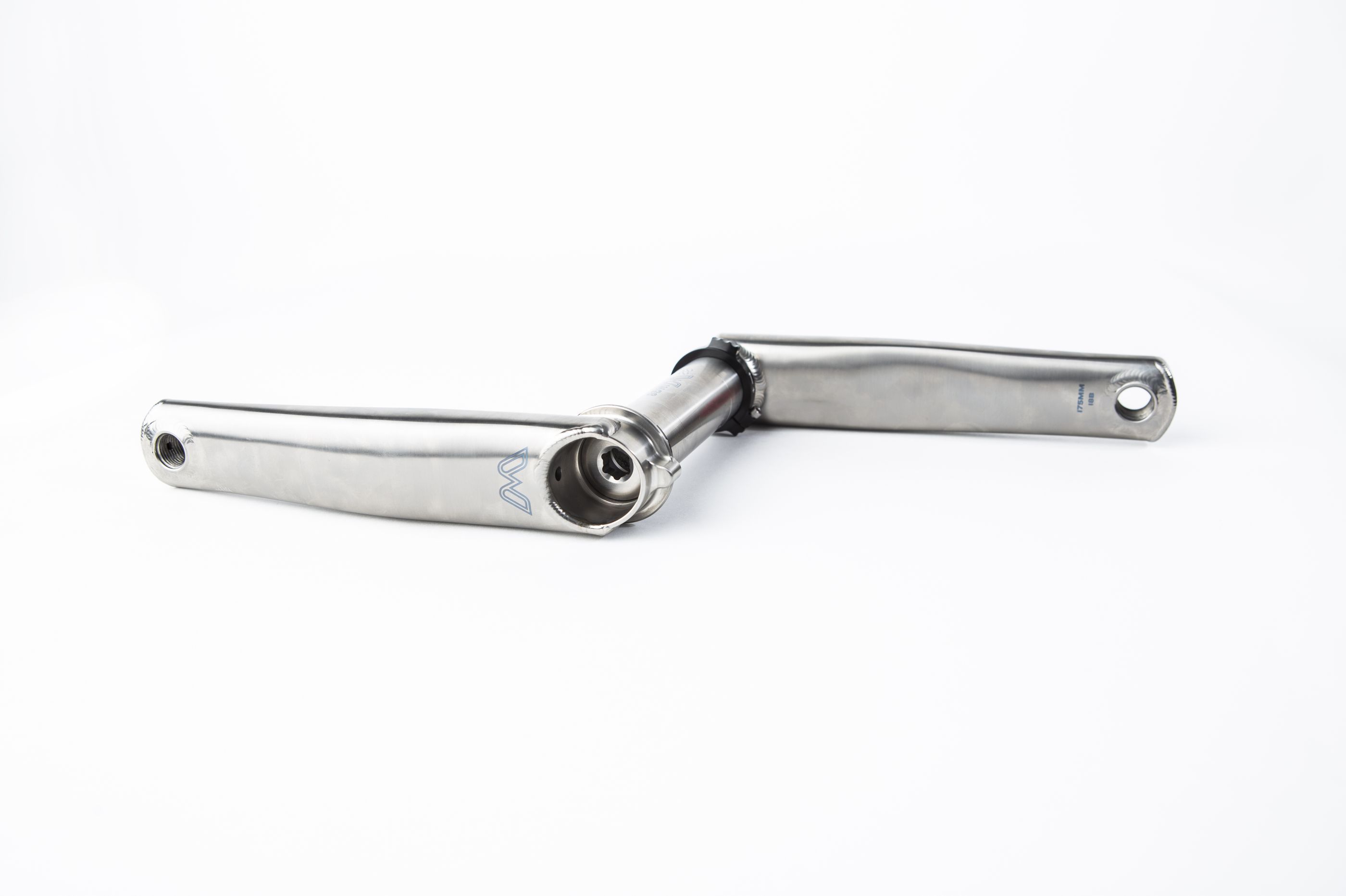CANE CREEK EEWINGS MOUNTAIN CRANK, 165MM, 68/73MM, 30MM, BRUSHED TITANIUM CANE CREEK EEWINGS MOUNTAIN CRANK, 165MM, 68/73MM, 30MM, BRUSHED TITANIUM