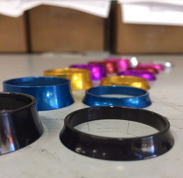 WHITE INDUSTRIES HEADSET SPACER KIT 1 1/8"/28.6 WHITE INDUSTRIES HEADSET SPACER KIT 1 1/8"/28.6