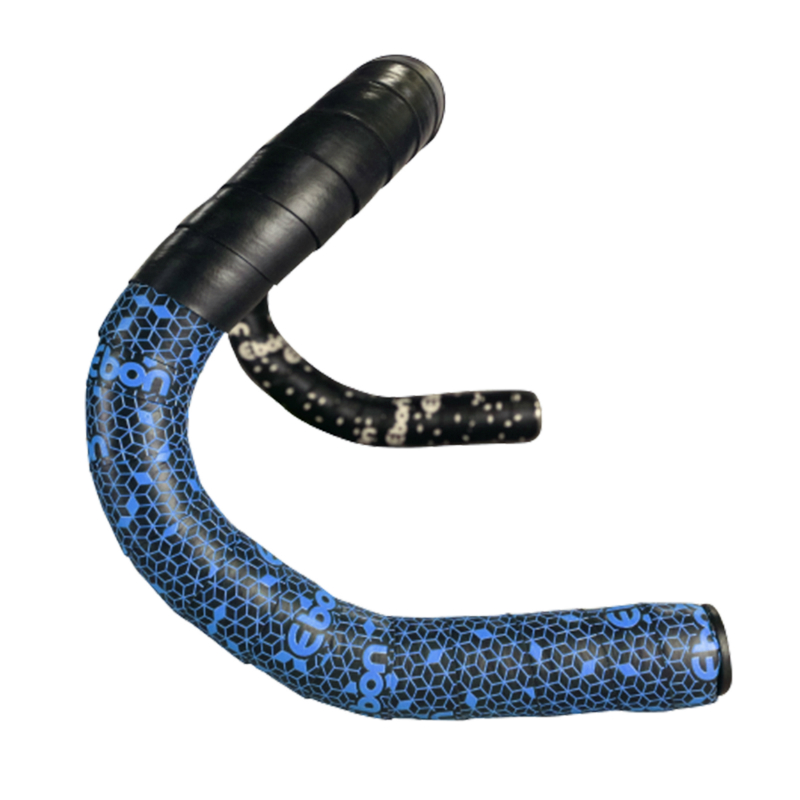 RUBAN DE GUIDON - CINTRE NEWTON EBON NOIR DEGRADE BLEU AVEC BOUCHONS (CONFORTABLE EPAISSEUR 2.6MM) RUBAN DE GUIDON - CINTRE NEWTON EBON NOIR DEGRADE BLEU AVEC BOUCHONS (CONFORTABLE EPAISSEUR 2.6MM)