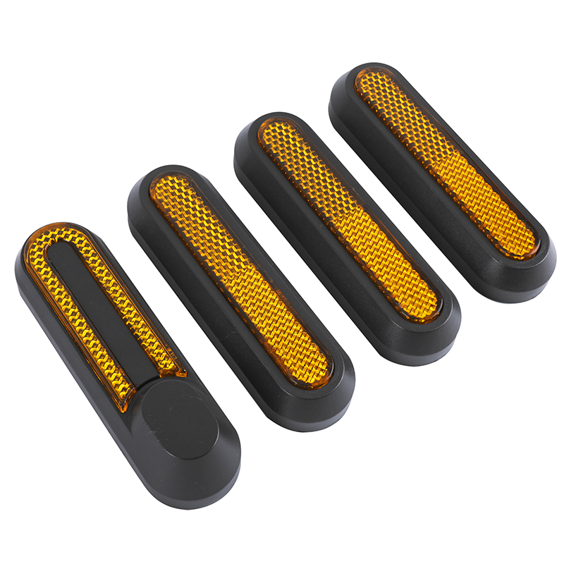 CACHE VIS DE ROUE AVANT ET ARRIERE POUR TROTTINETTE XIAOMI M365, 1S, PRO, MI 3 NOIR (CATADIOPTRE JAUNE) (VENDU PAR 4) -SELECTION P2R- CACHE VIS DE ROUE AVANT ET ARRIERE POUR TROTTINETTE XIAOMI M365, 1S, PRO, MI 3 NOIR (CATADIOPTRE JAUNE) (VENDU PAR 4) -SELECTION P2R-