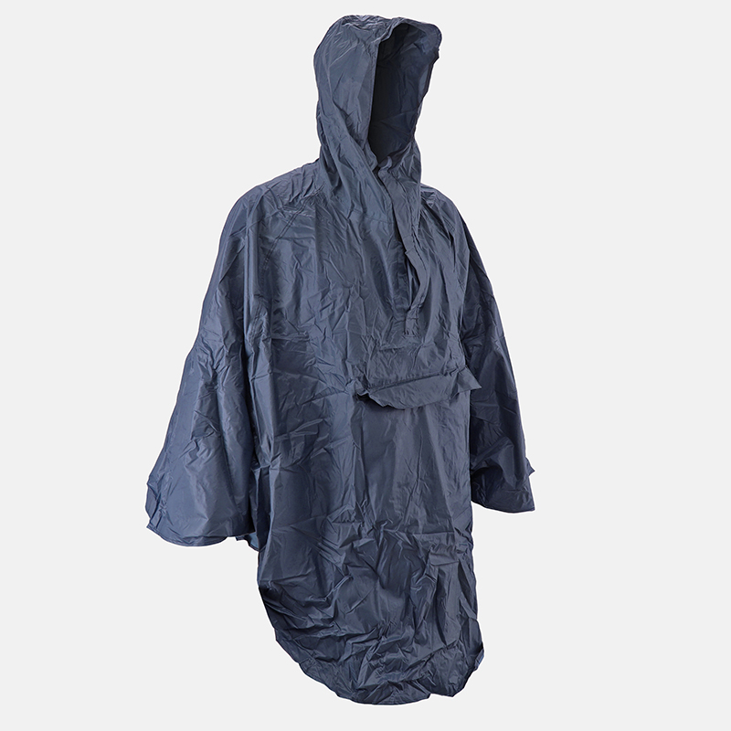 PONCHO - CAPE ANTI PLUIE ADULTE P2R L-XL BLEU MARINE WATERPROOF AVEC CAPUCHE - TAILLE 1.76 à 1.82M PONCHO - CAPE ANTI PLUIE ADULTE P2R L-XL BLEU MARINE WATERPROOF AVEC CAPUCHE - TAILLE 1.76 à 1.82M
