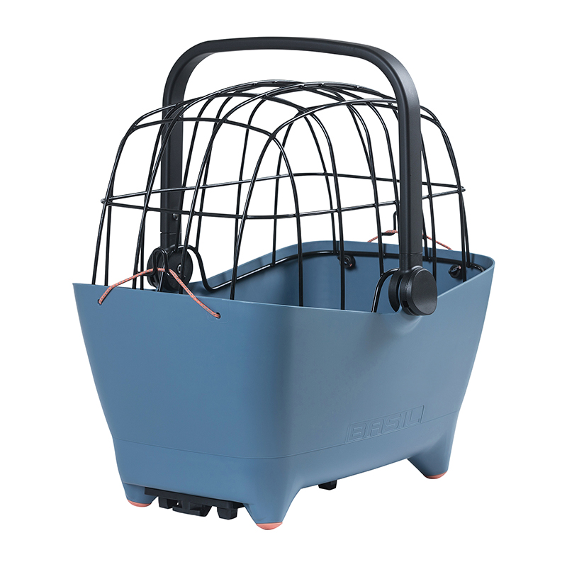 PANIER ARRIERE PLASTIC BASIL BUDDY BLEU POUR CHIEN (45X32X22) (LIVRE AVEC FIXATION ETAU PORTE BAGAGE) COMPATIBLE SYSTEME MIK PANIER ARRIERE PLASTIC BASIL BUDDY BLEU POUR CHIEN (45X32X22) (LIVRE AVEC FIXATION ETAU PORTE BAGAGE) COMPATIBLE SYSTEME MIK