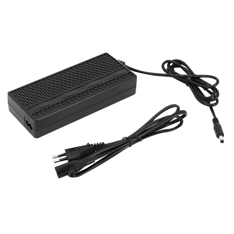 CHARGEUR VAE LEADER FOX CHARGER 42.0 V 3.0 A CHARGEUR VAE LEADER FOX CHARGER 42.0 V 3.0 A