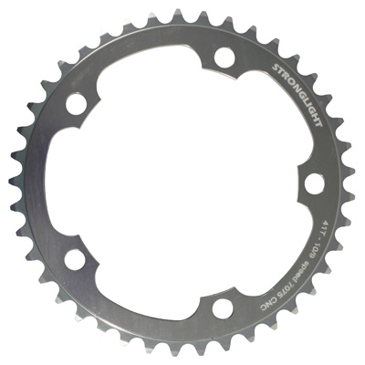 PLATEAU ROUTE 5BRA D.130 STRONGLIGHT 41DTS INTERIEUR ARGENT ALU 7075 TYPE SHIMANO 9-10V. PLATEAU ROUTE 5BRA D.130 STRONGLIGHT 41DTS INTERIEUR ARGENT ALU 7075 TYPE SHIMANO 9-10V.