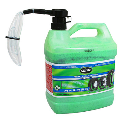 LIQUIDE ANTI-CREVAISON PREVENTIF POUR PNEU TUBELESS (3,8L) AVEC POMPE DOSEUSE (1 GALLON) -SLIME- LIQUIDE ANTI-CREVAISON PREVENTIF POUR PNEU TUBELESS (3,8L) AVEC POMPE DOSEUSE (1 GALLON) -SLIME-