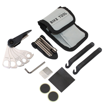 KIT REPARATION CHAMBRE A AIR P2R RUSTINE AUTOCOLLANTES AVEC OUTIL MULTIFONCTION DEMONTE PNEU ET SACOCHE TRANSPORT KIT REPARATION CHAMBRE A AIR P2R RUSTINE AUTOCOLLANTES AVEC OUTIL MULTIFONCTION DEMONTE PNEU ET SACOCHE TRANSPORT
