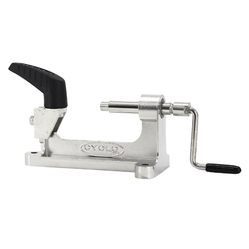 OUTIL PORTE FILIERE RAYON (EN BOITE MARQUE CYCLO) - COMMANDER LES FILIERES SELON BESOIN 186391(DIAM 2.3MM) - 186392 (DIAM 2MM) - 185896 (DIAM 2.6MM) OUTIL PORTE FILIERE RAYON (EN BOITE MARQUE CYCLO) - COMMANDER LES FILIERES SELON BESOIN 186391(DIAM 2.3MM) - 186392 (DIAM 2MM) - 185896 (DIAM 2.6MM)