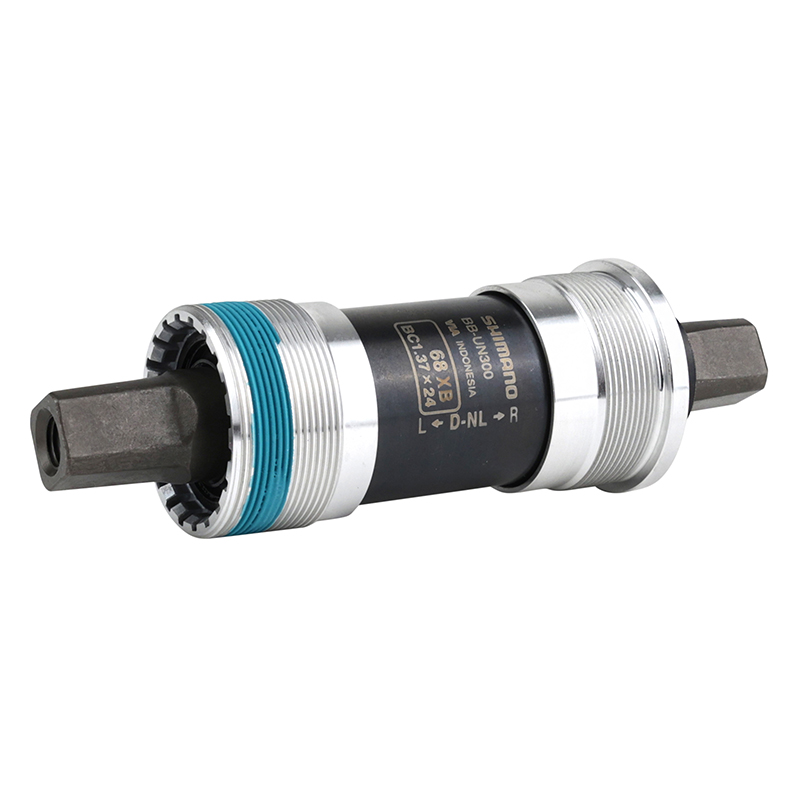 BOITIER PEDALIER SHIMANO CARRE UN300 122MM (BOITE DE 68) FILETAGE ANGLAIS - BSC - 1,37X24 (MONTAGE ATELIER) BOITIER PEDALIER SHIMANO CARRE UN300 122MM (BOITE DE 68) FILETAGE ANGLAIS - BSC - 1,37X24 (MONTAGE ATELIER)