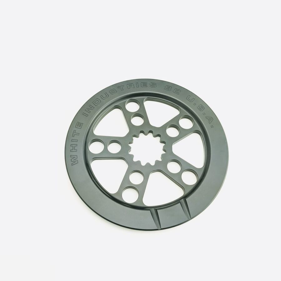 WHITE INDUSTRIES ENO DIRECT MOUNT SINGLESPEED BASHGUARD/CHAINRING, BLACK, 32 Z. WHITE INDUSTRIES ENO DIRECT MOUNT SINGLESPEED BASHGUARD/CHAINRING, BLACK, 32 Z.