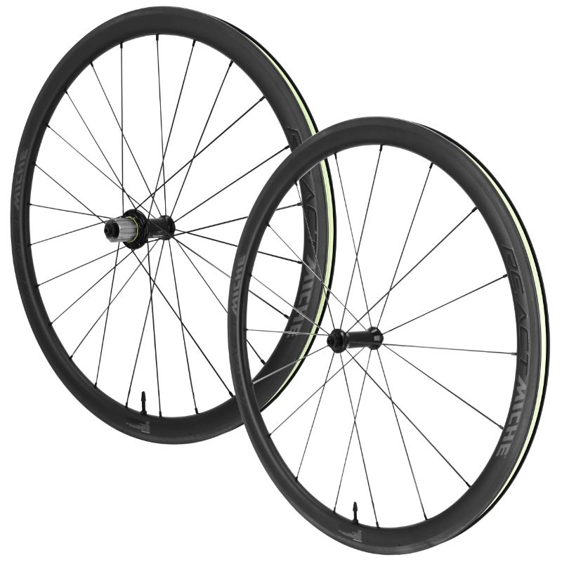 ROUES ROUTE PATIN BLOCAGE 700 MICHE RE.ACT 38 CARBONE NOIR CASSETTE SHIMANO SH 12-11-10V HAUTEUR-PROFIL 38 MM (PAIRE) - TUBELESS READY ROUES ROUTE PATIN BLOCAGE 700 MICHE RE.ACT 38 CARBONE NOIR CASSETTE SHIMANO SH 12-11-10V HAUTEUR-PROFIL 38 MM (PAIRE) - TUBELESS READY