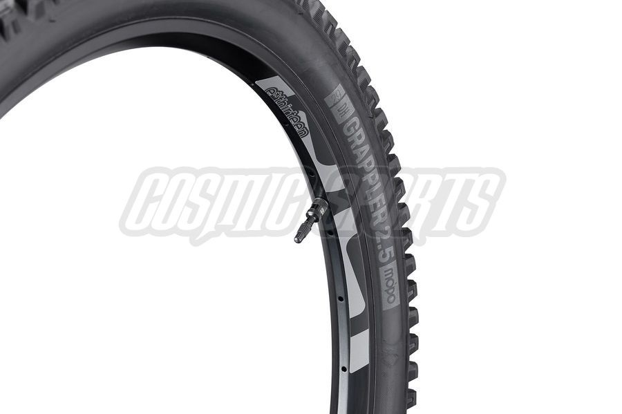 E*THIRTEEN GRAPPLER TIRE, 29"X2.5", 64-622, 120TPI, DH CASING, MOPO COMPOUND, TUBELESS READY, BLACK E*THIRTEEN GRAPPLER TIRE, 29"X2.5", 64-622, 120TPI, DH CASING, MOPO COMPOUND, TUBELESS READY, BLACK