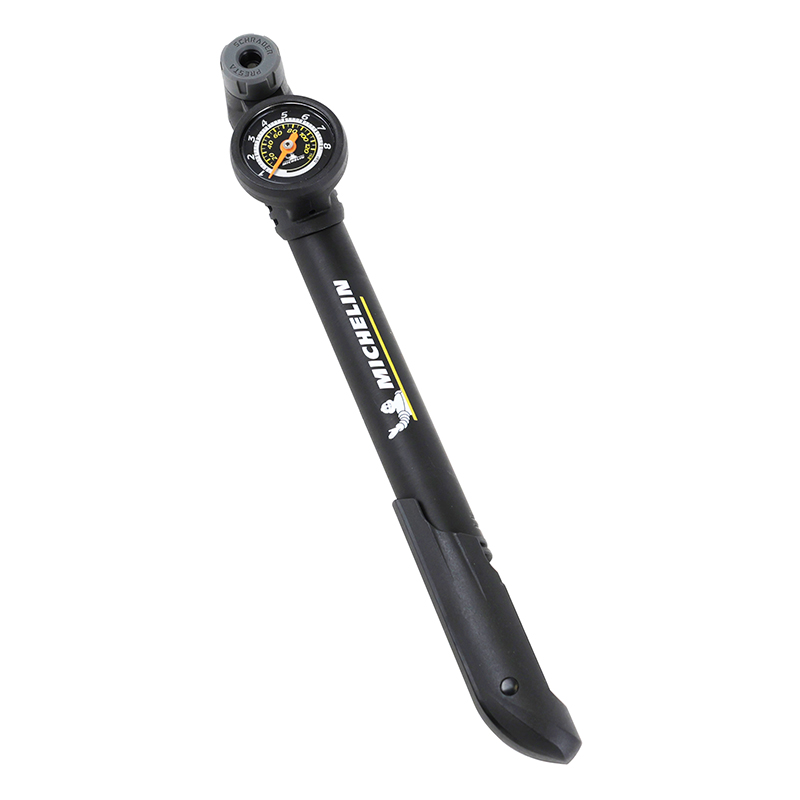 POMPE MINI ROUTE-VTT MICHELIN NOIR EN ALU AVEC MANO 8 BARS POIGNEE ORIENTABLE (PRESSION 8 BARS MAX) VS-VP POMPE MINI ROUTE-VTT MICHELIN NOIR EN ALU AVEC MANO 8 BARS POIGNEE ORIENTABLE (PRESSION 8 BARS MAX) VS-VP